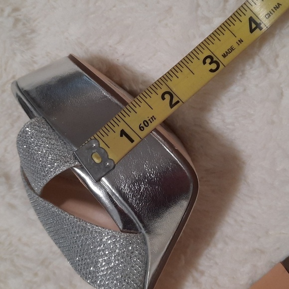 I. Miller Shoes - Picture 7 of 8